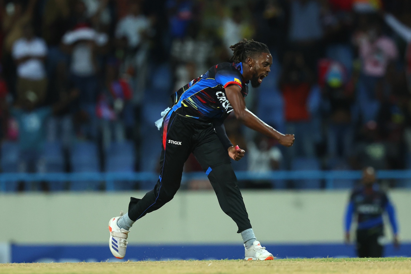 McCoy and Allen lead Falcons to victory as Knight Riders fluff their lines McCoy and Allen lead Falcons to victory as Knight Riders fluff their lines