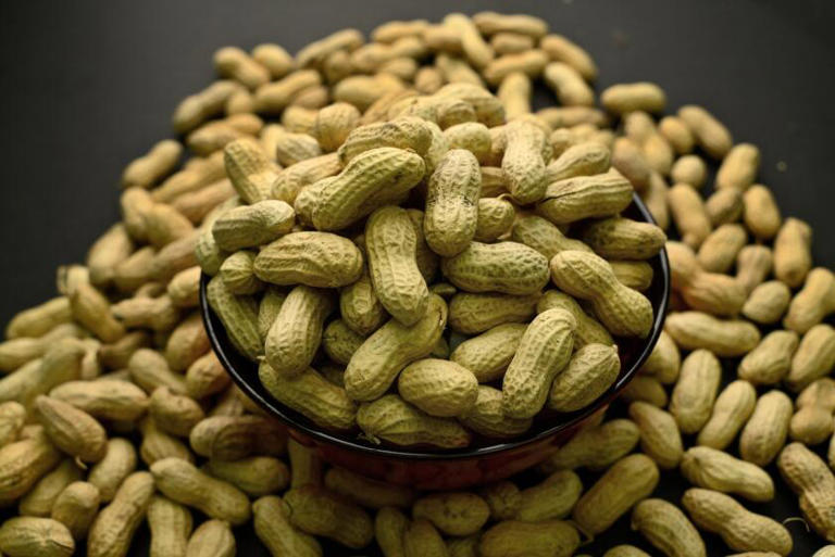 Peanut Allergies in Children Drop After Early Allergen Exposure Advice #worldnews #health Peanut Allergies in Children Drop After Early Allergen Exposure Advice #worldnews #health